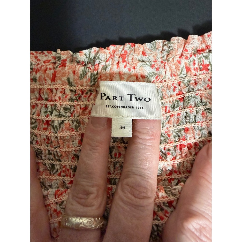 Part Two Y2K Floral Tiered Mini Skirt Coral Red Smocked Waist Size 36